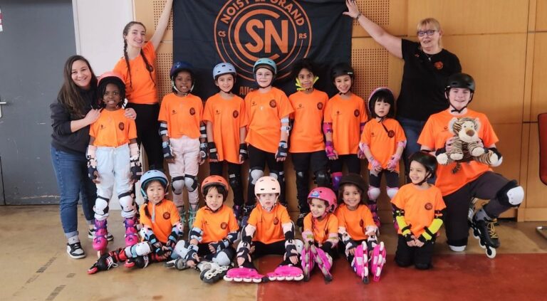 École de roller du CSNRS – groupe d’enfants et monitrices